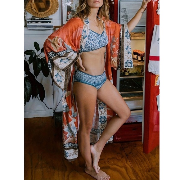 Orange Crane and Floral Print Long Kimono with Belt - Picture 3 of 5